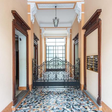 Elegante Casa Liberty Leilighet Milano Eksteriør bilde