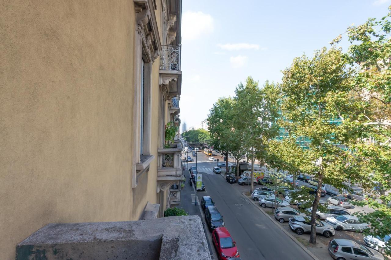 Elegante Casa Liberty Leilighet Milano Eksteriør bilde