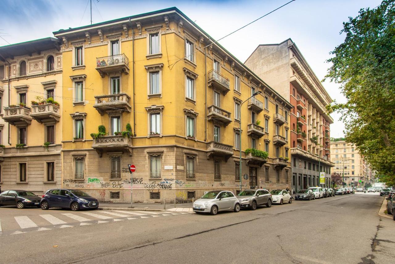 Elegante Casa Liberty Leilighet Milano Eksteriør bilde