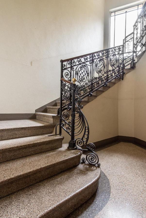 Elegante Casa Liberty Leilighet Milano Eksteriør bilde